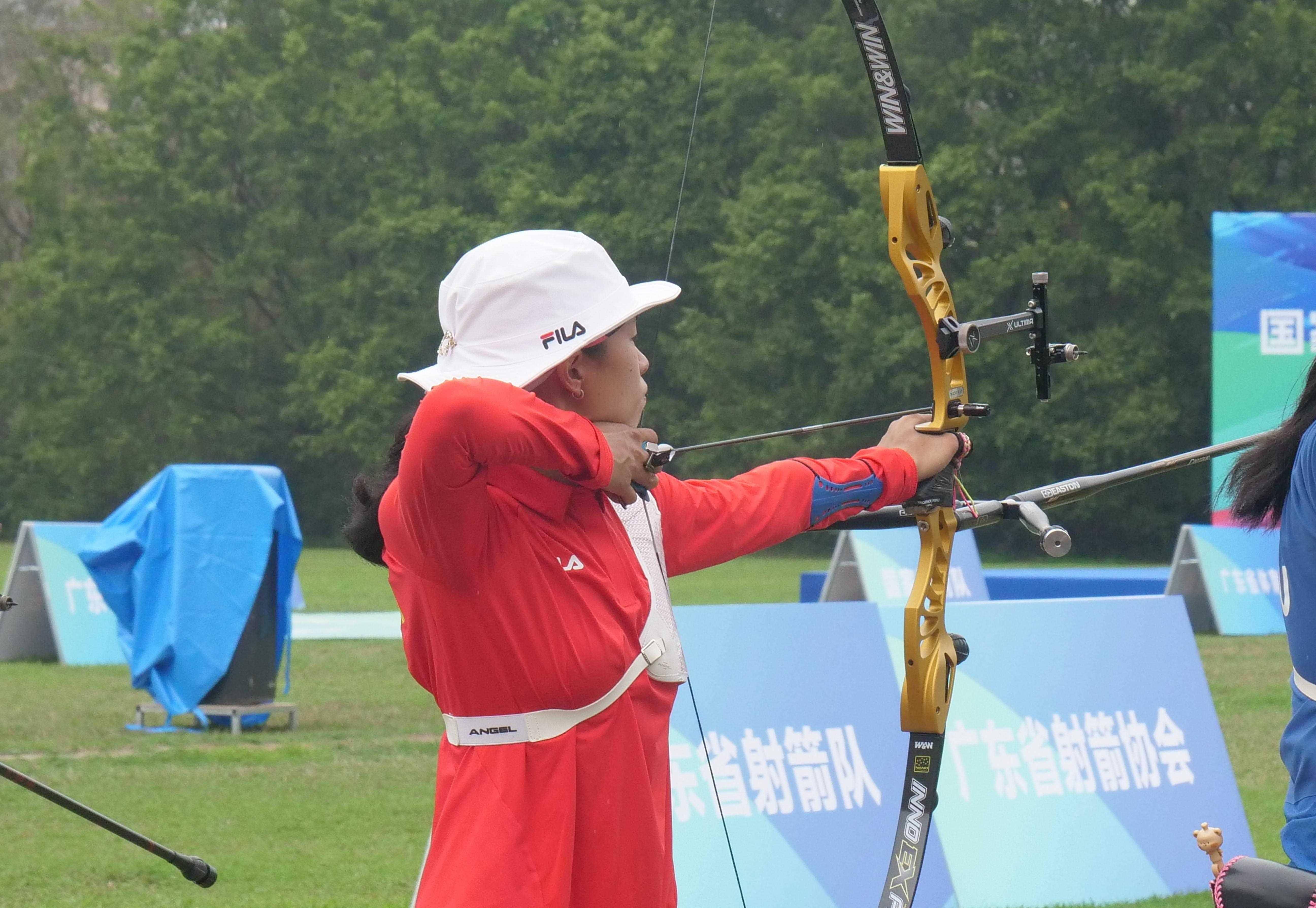 法国射箭选手雄心勃发，夺得桂冠