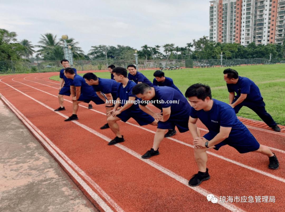 战术调整频繁，教练组全力备战迎战对手